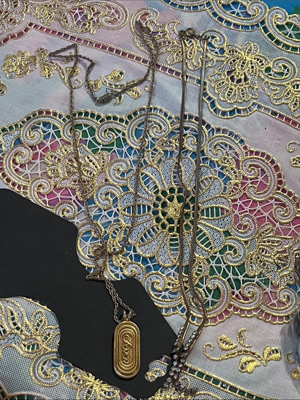 Vintage Gold Pendant Necklace with Gold Chain